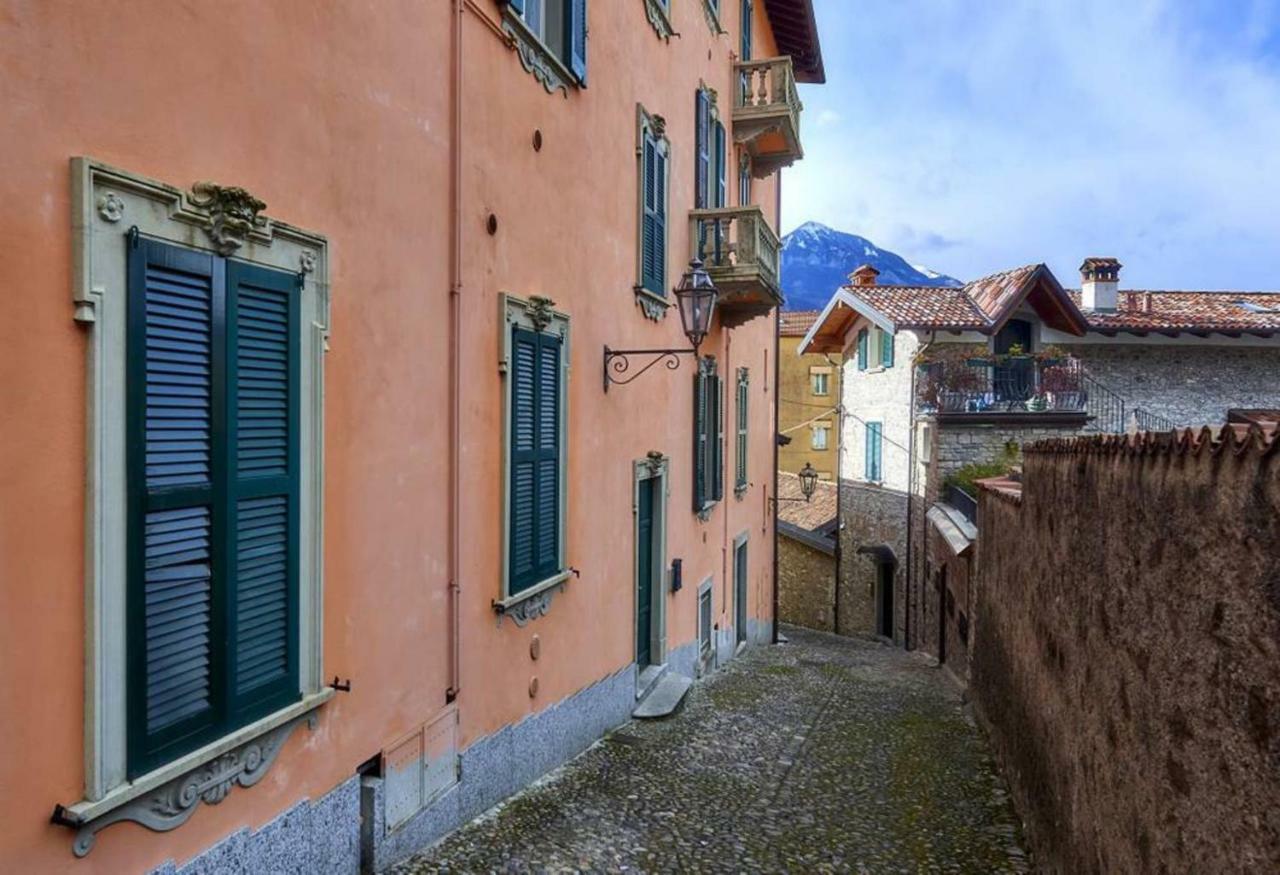 Casa Ferry Lägenhet Varenna Exteriör bild